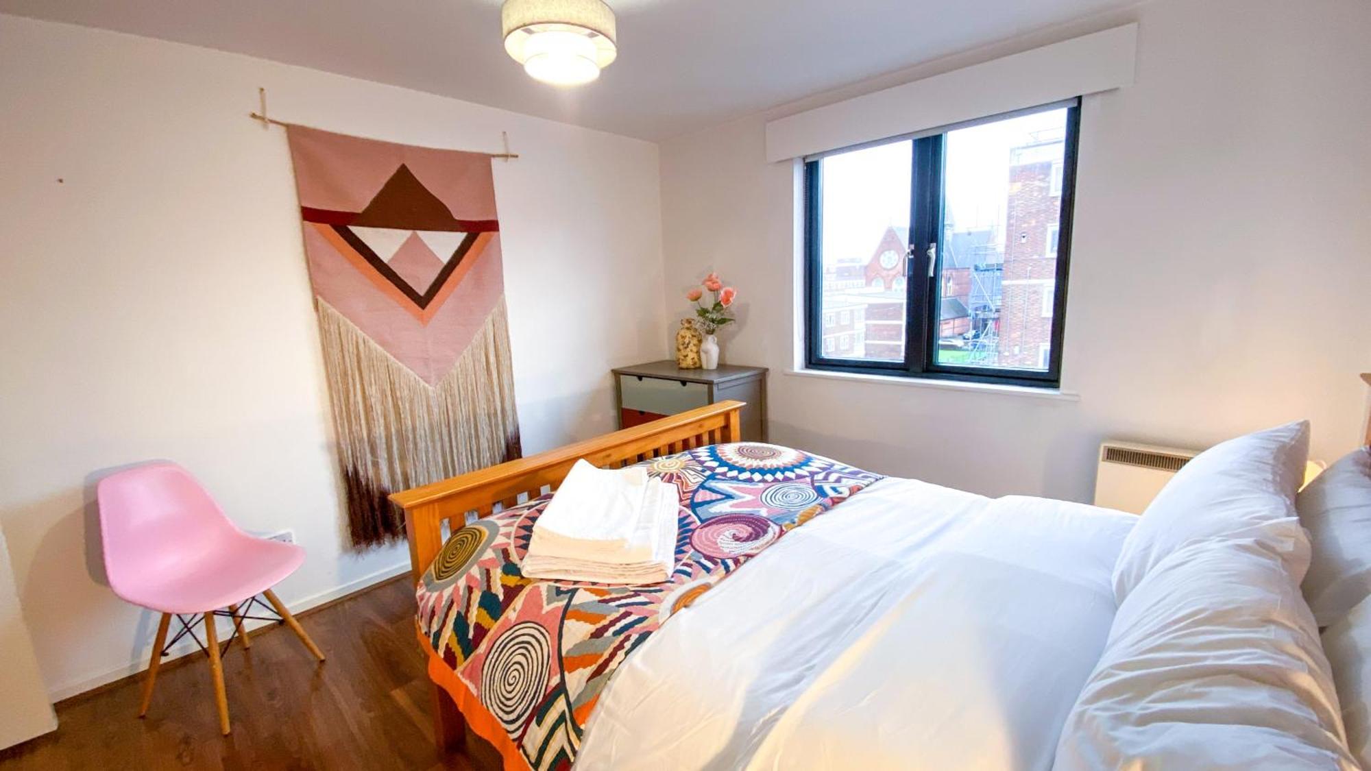 2 Bed Shoreditch Home With Parking London Eksteriør bilde