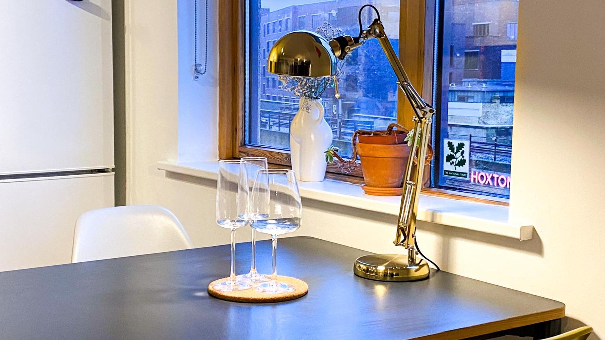 2 Bed Shoreditch Home With Parking London Eksteriør bilde
